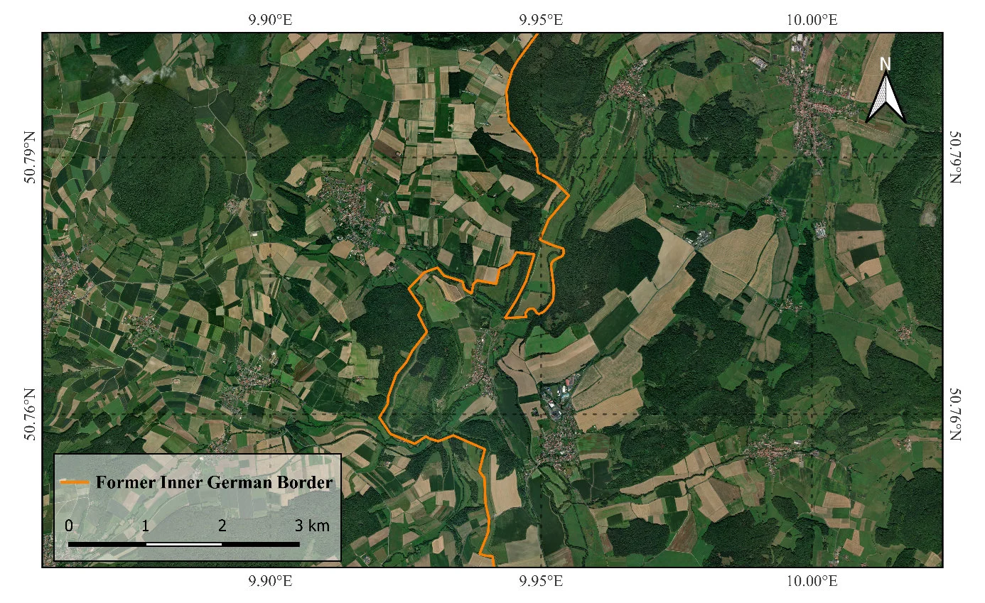 Satellitenvergleich unterschiedlich großer Agrarflächen beiderseits der ehemaligen innerdeutschen Grenze