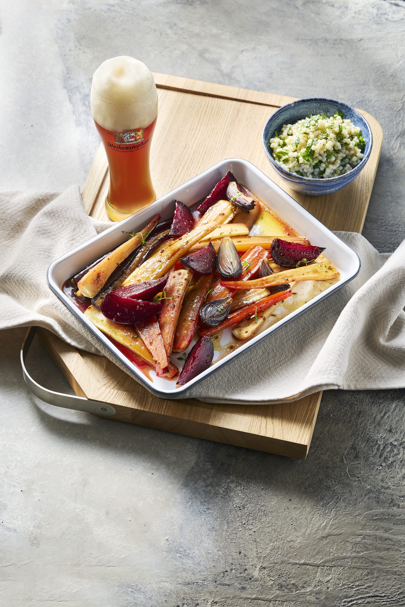 Rezepttipp-Gebackenes-Wei-bier-Wurzelgem-se-mit-Kr-utercouscous