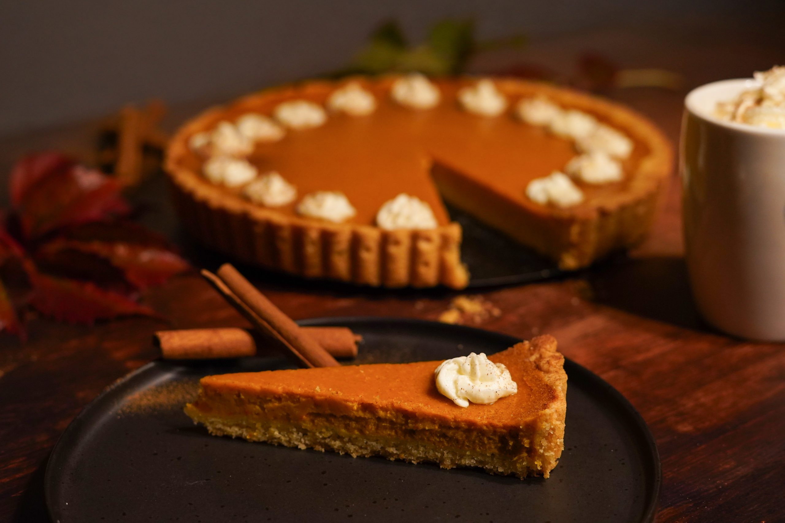 Klassischer-Pumpkin-Pie-mit-Dinkel
