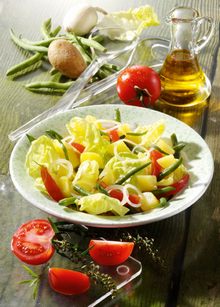 Salat Nicoise Kraeuter