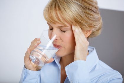 Healing water with calcium and magnesium for headaches and migraines