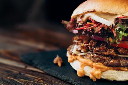 Old Oak Burger Restaurant